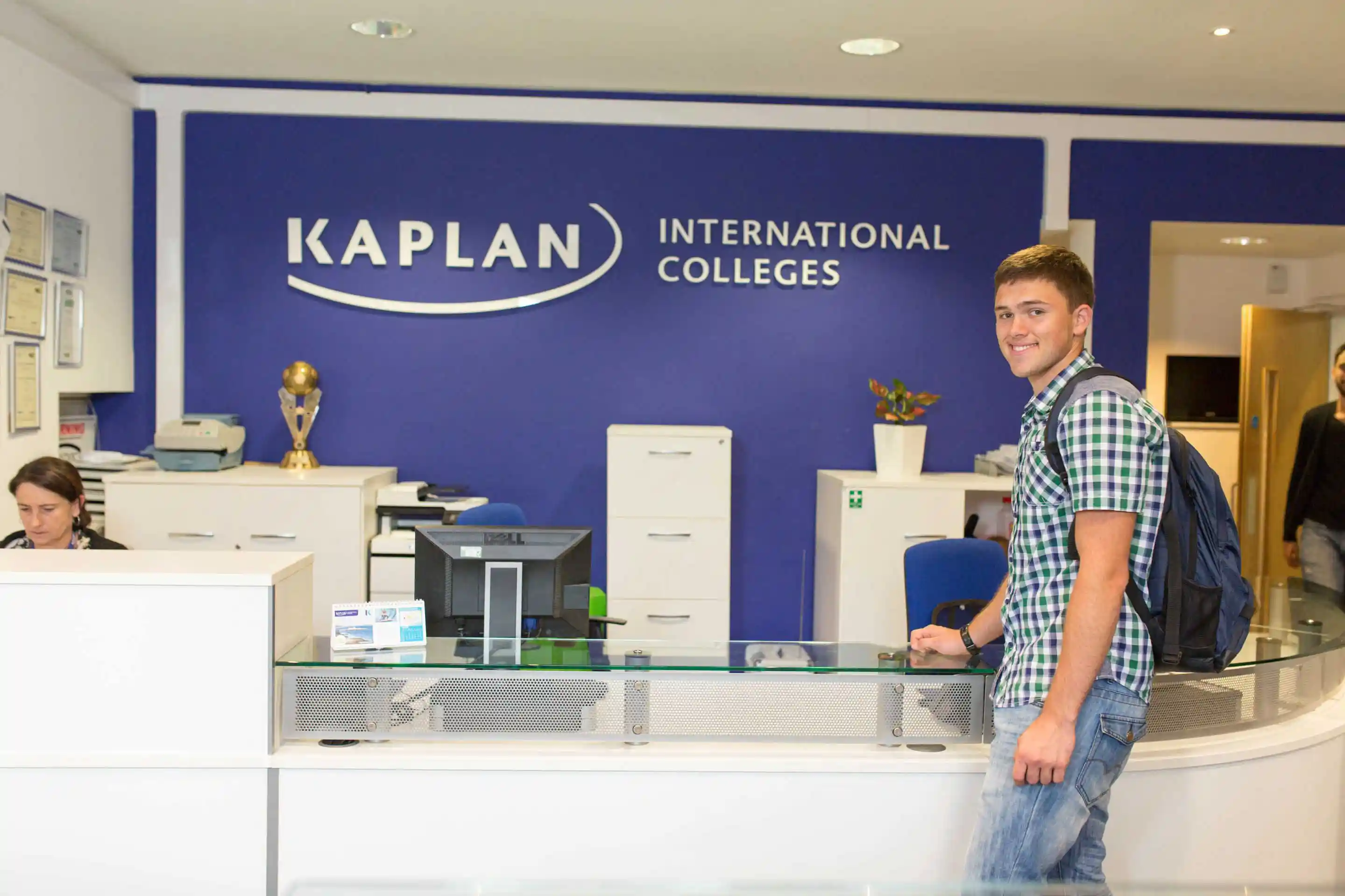 reception Kaplan International Language Schools